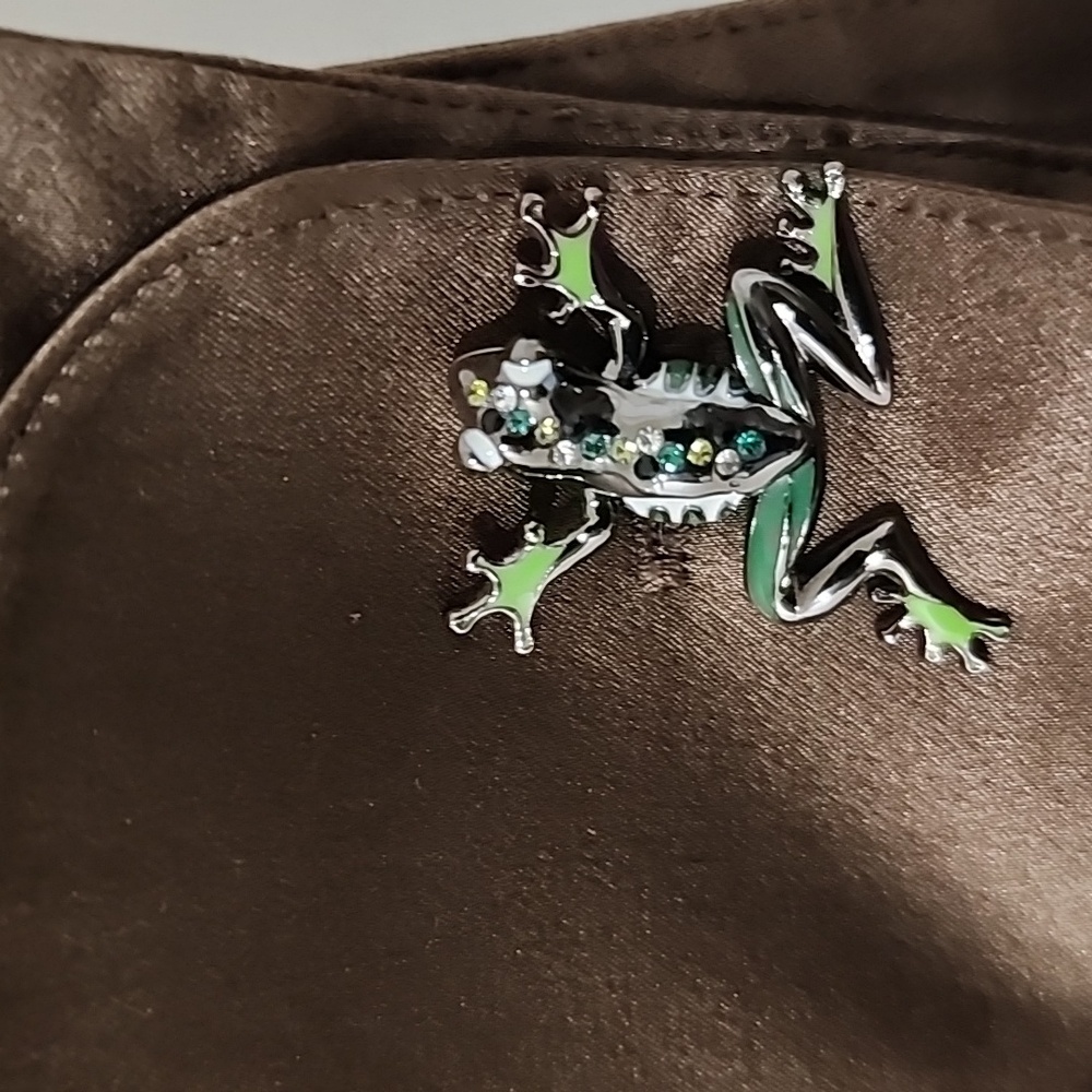 Cufflinks by Tateossian Green Frog with Swarovski crystals